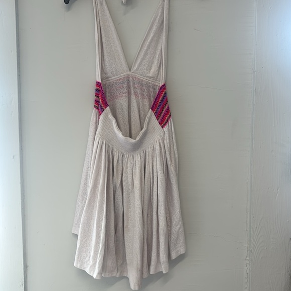 Revolve Pitusa White Cover up Dress with Pink Crochet Accents Standard Size - Picture 5 of 6